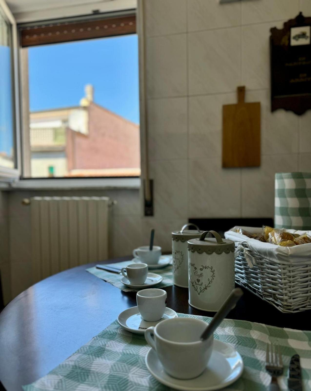 شقة Ely House Monte SantʼAngelo المظهر الخارجي الصورة
