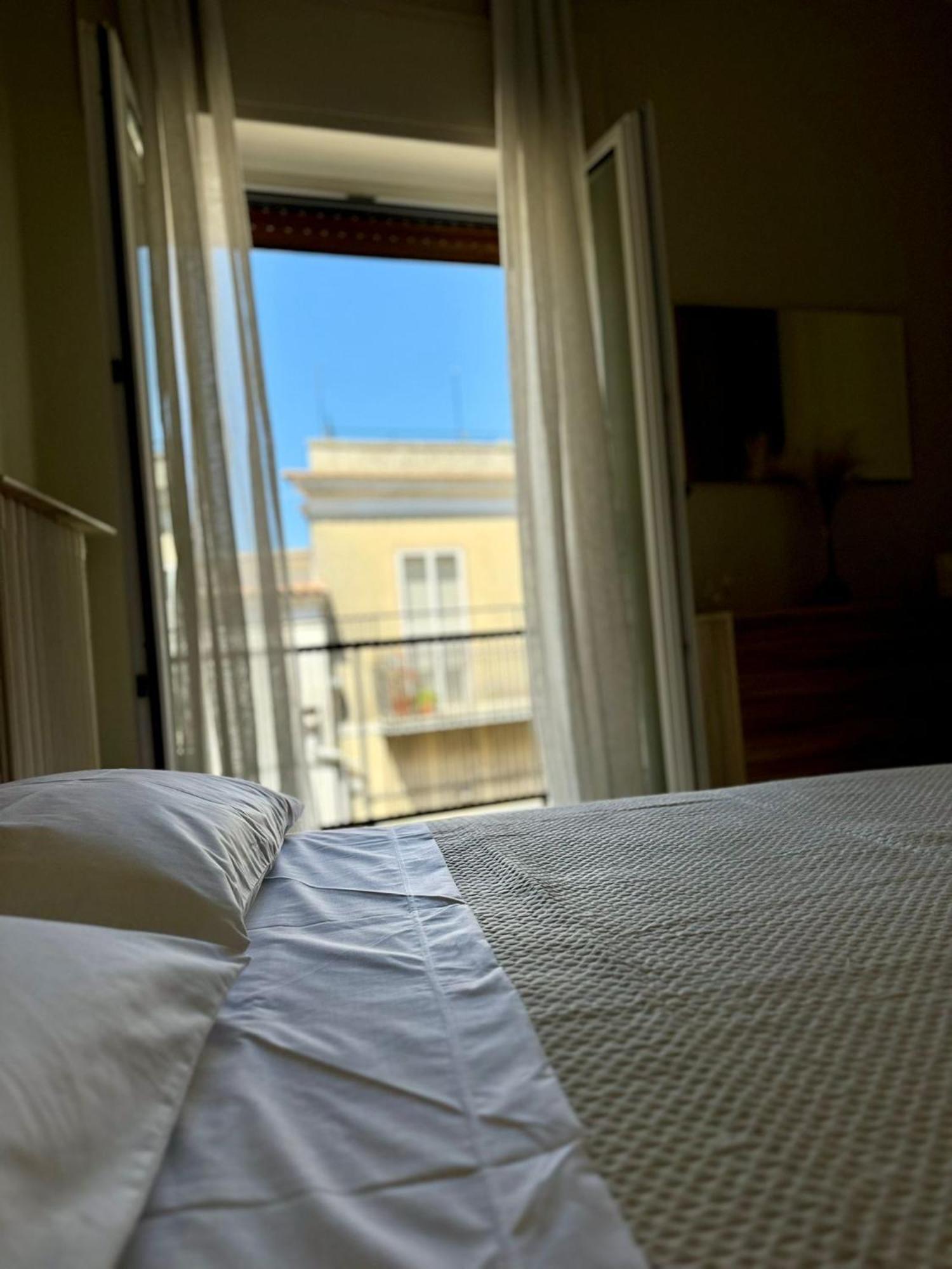 شقة Ely House Monte SantʼAngelo المظهر الخارجي الصورة