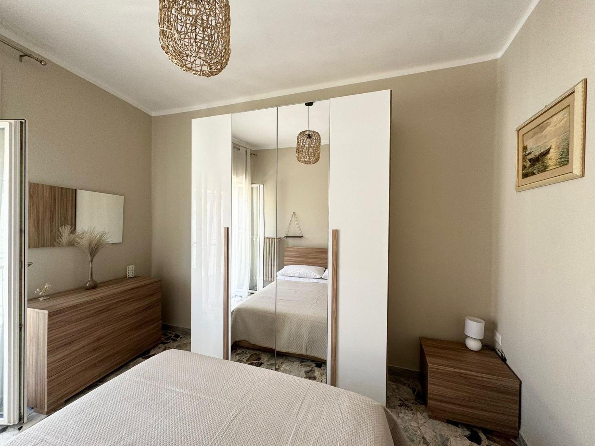 شقة Ely House Monte SantʼAngelo المظهر الخارجي الصورة