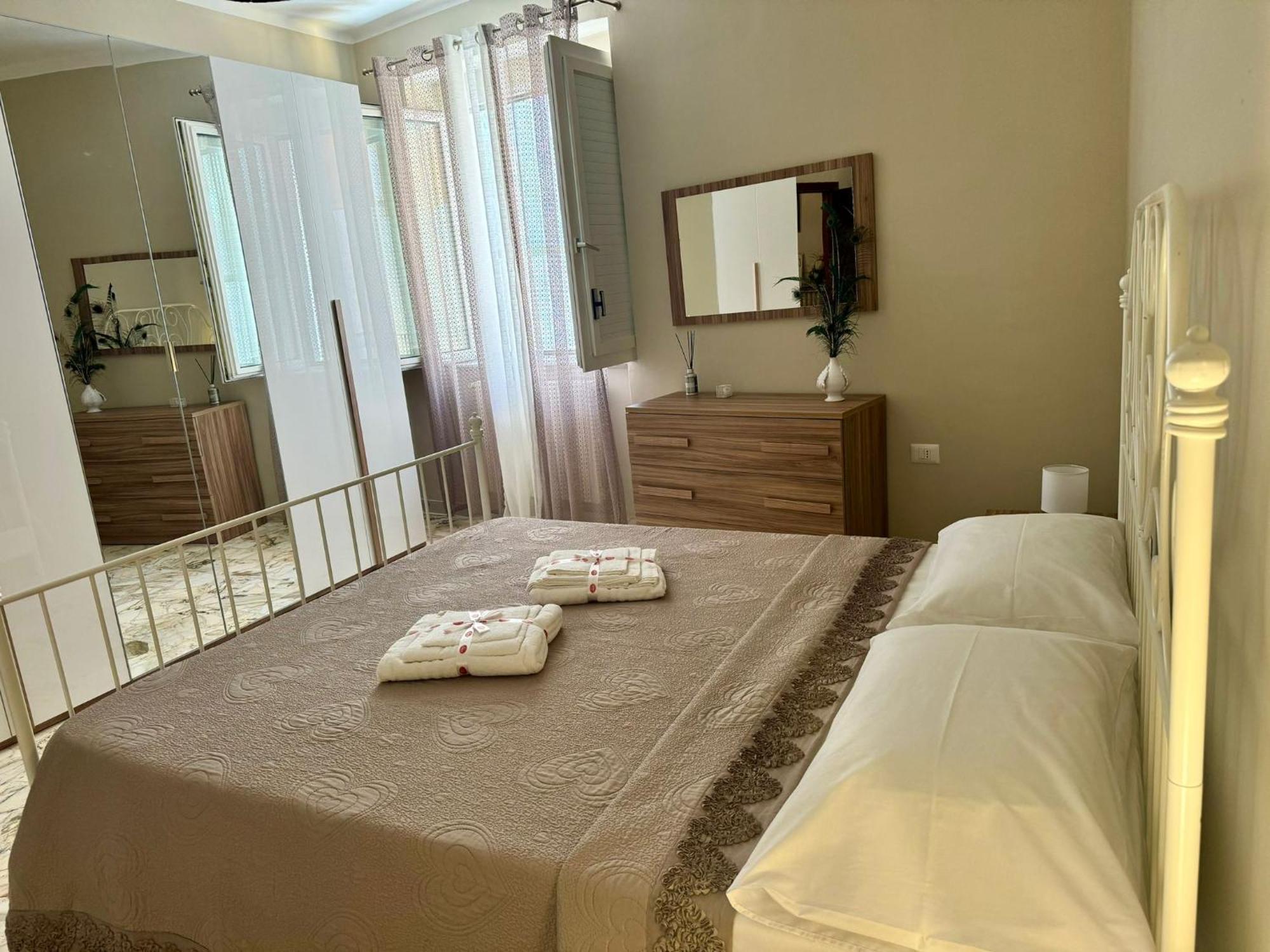 شقة Ely House Monte SantʼAngelo المظهر الخارجي الصورة